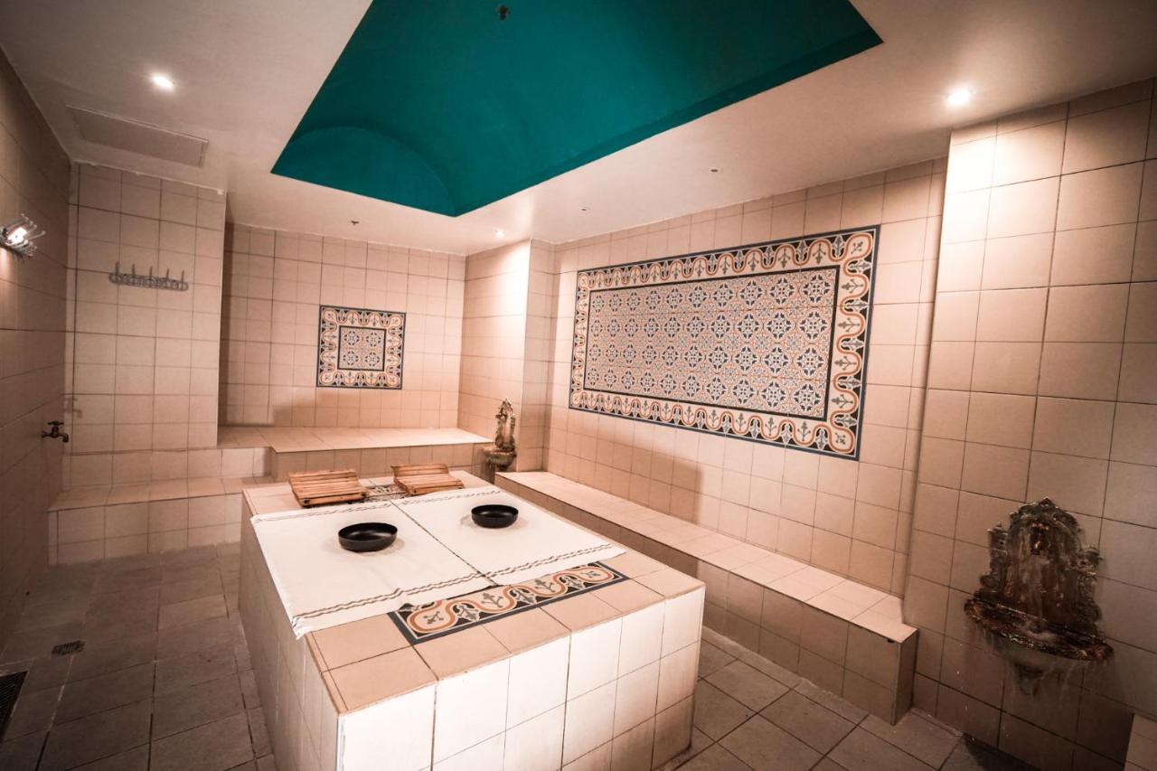 Island Luxurious Suites Hotel And Spa Netanya Esterno foto