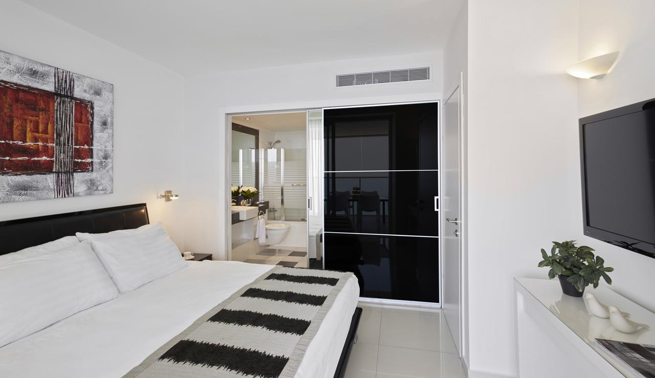 Island Luxurious Suites Hotel And Spa Netanya Esterno foto