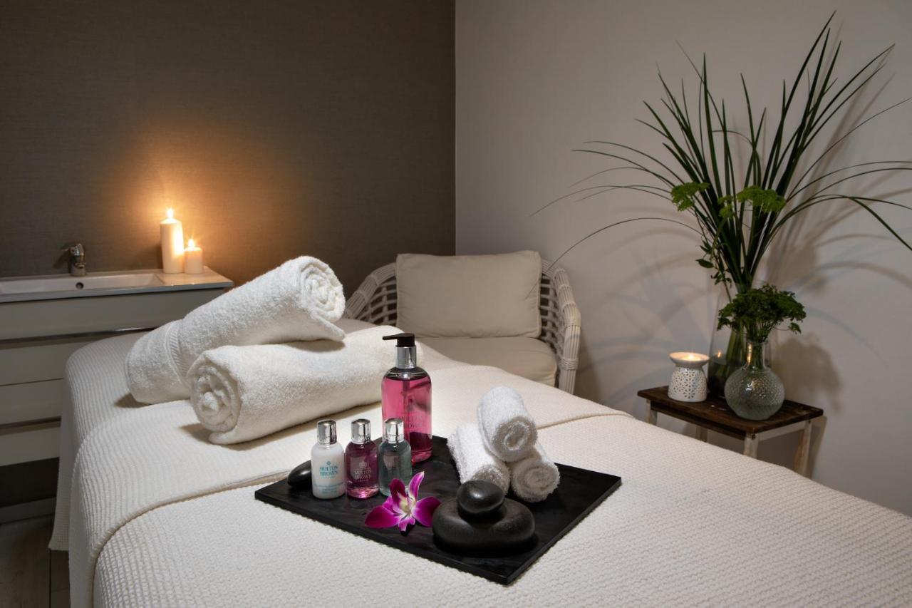 Island Luxurious Suites Hotel And Spa Netanya Esterno foto